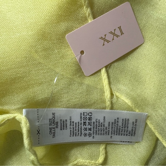 scarf - Picture 5 of 5